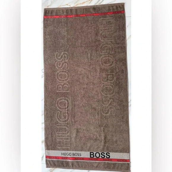 NWT Bath terry towel measuring 28*55 in (70x135 cm) - Picture 3 of 5